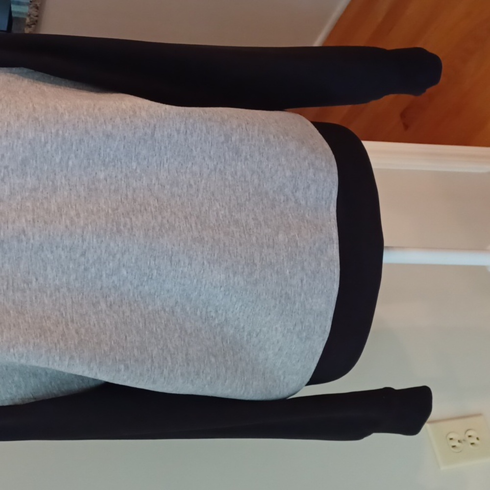 Juicy Couture Black & Gray Full Zip Baseball Jacket Women's L - Picture 4 of 14